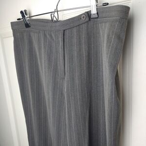 $ Focus 2000 grey pink pin striped stain resistant Tall flat front pants. 14T